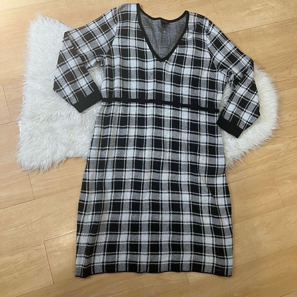Torrid black and white plaid fall / winter dress plus size 3